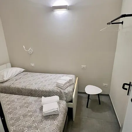 Apartamento College