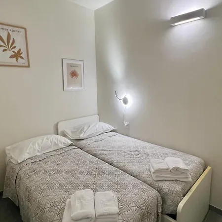 Apartamento College
