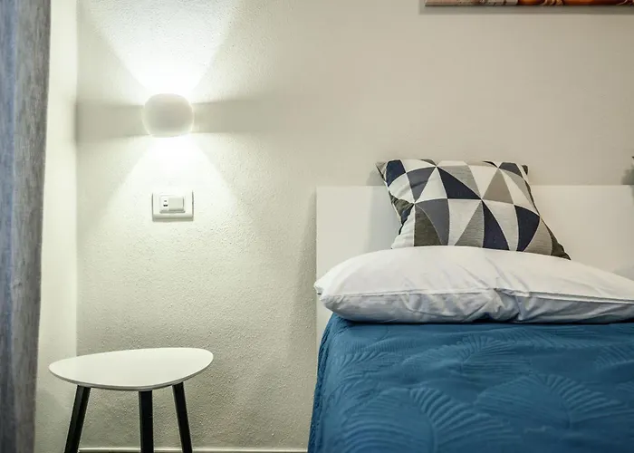 College * ساسْوولو